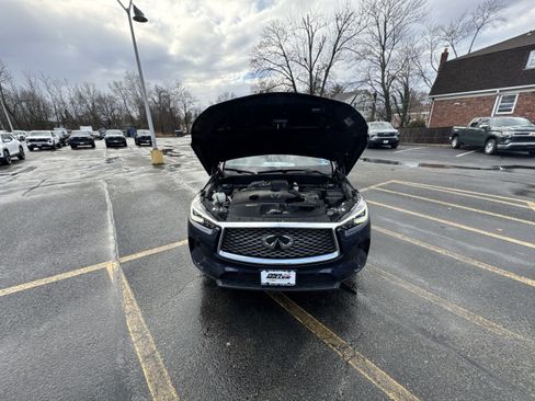 Used 2019 INFINITI QX50 Essential w/ Sensory Package image 31
