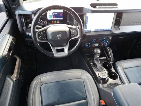 Used 2021 Ford Bronco Outer Banks w/ Sasquatch Package image 2