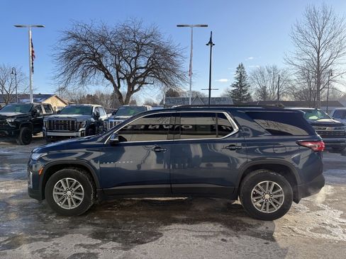 Certified 2022 Chevrolet Traverse LT image 8