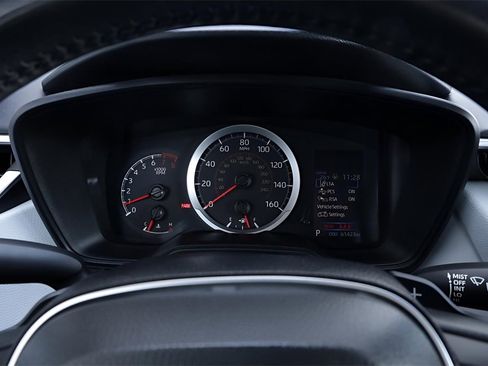 Certified 2022 Toyota Corolla SE w/ Carpet Mat Package (TMS) image 31