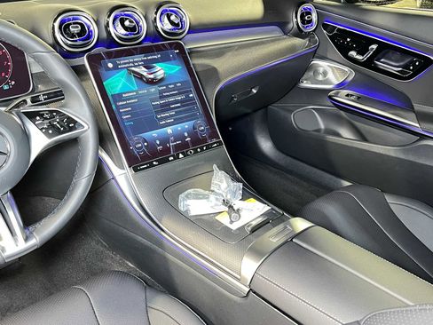 New 2025 Mercedes-Benz CLE 300 4MATIC Coupe image 30
