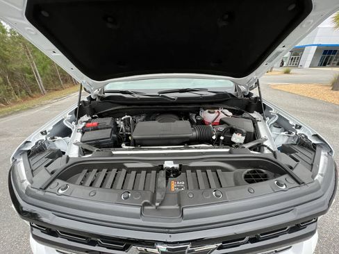 Used 2022 Chevrolet Silverado 1500 LT Trail Boss w/ LT Trail Boss Premium Package image 30