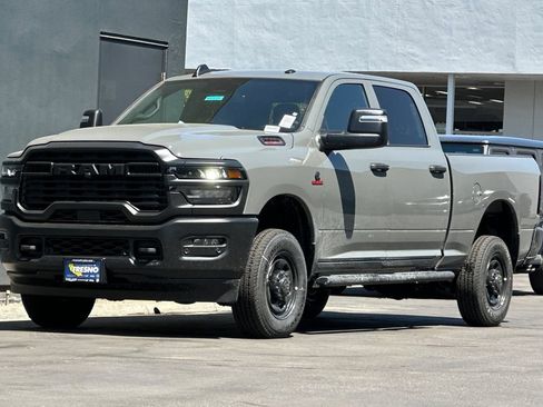 New 2026 RAM 2500 Tradesman AWD/4WD image 8