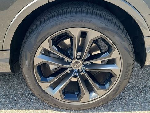 Used 2025 Audi Q7 3.0T Premium Plus w/ Premium Plus Package image 9