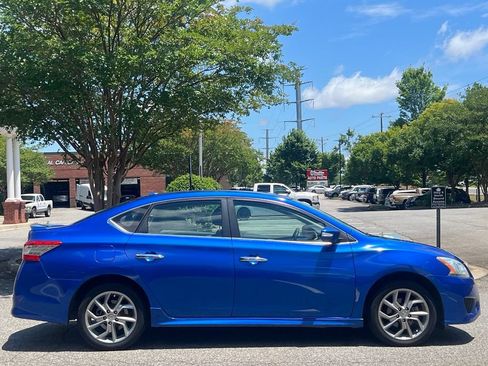 Used 2015 Nissan Sentra SR FWD image 6