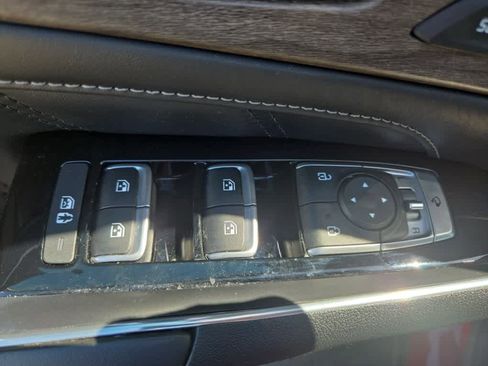 Used 2022 Kia Sorento SX Prestige AWD/4WD image 24