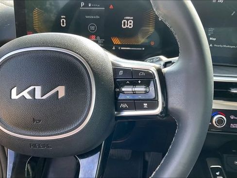 Used 2024 Kia Sorento X-Line EX AWD/4WD image 12