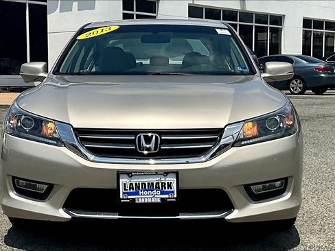 Used 2013 Honda Accord EX image 3