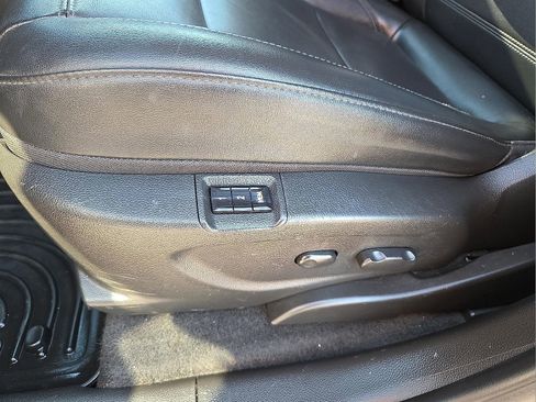 Used 2017 Buick Encore Essence image 13