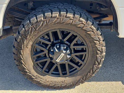 Used 2021 Ford F250 Lariat AWD/4WD image 31