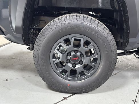 New 2025 Toyota Tacoma PreRunner image 21