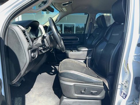 Used 2021 RAM 2500 Laramie AWD/4WD image 18