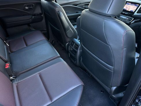 Used 2018 Honda Ridgeline Black Edition image 30