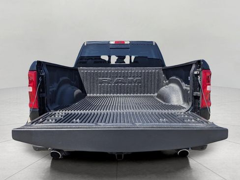 Used 2025 RAM 1500 Laramie AWD/4WD image 42