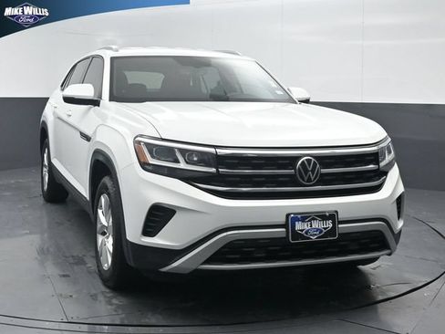 Used 2021 Volkswagen Atlas Cross Sport S FWD image 2