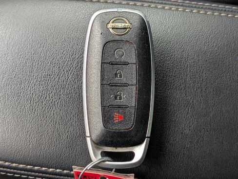 Certified 2024 Nissan Kicks SV FWD image 32