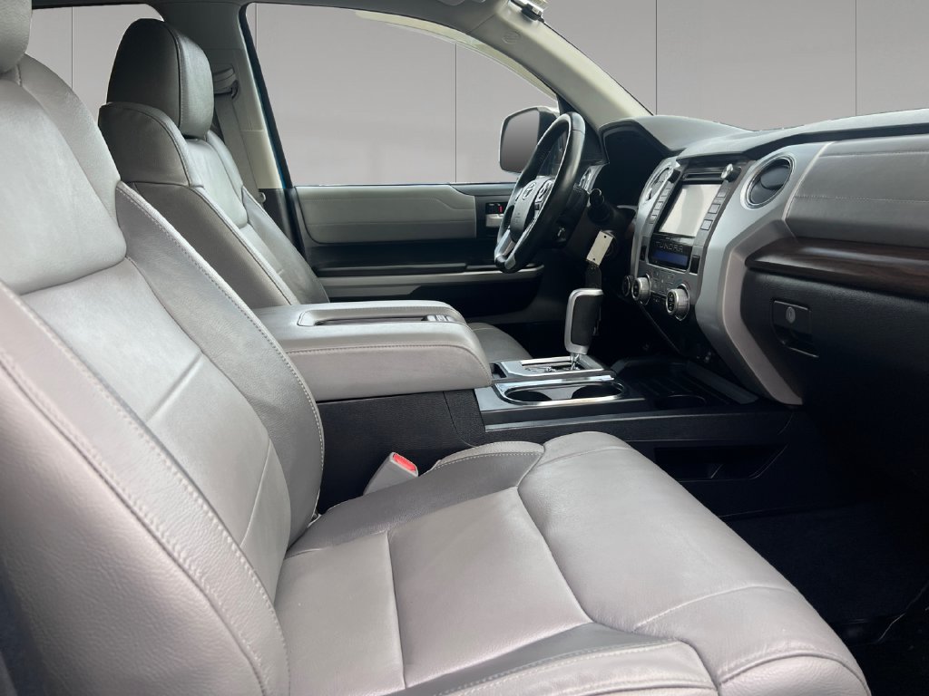 Used 2018 Toyota Tundra Limited w/ Limited Premium Package AWD/4WD image 16