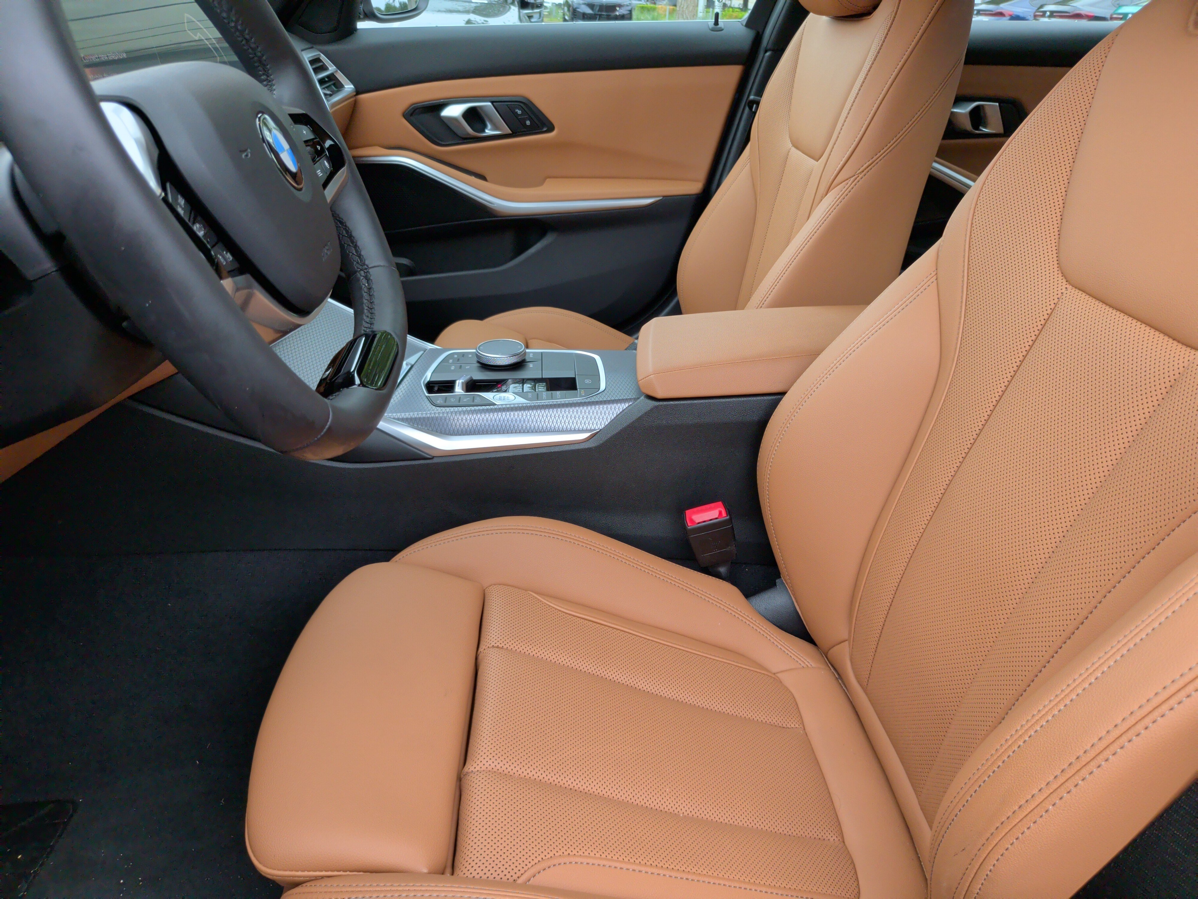 Certified 2026 BMW 330i Sedan RWD image 25