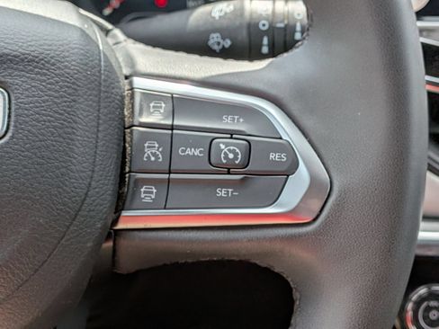 Used 2024 Jeep Compass Limited AWD/4WD image 19