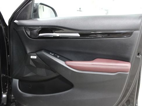 Used 2023 Kia Seltos SX w/ SX Sunroof Package AWD/4WD image 23