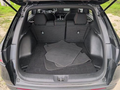 Used 2025 Honda HR-V Sport image 28