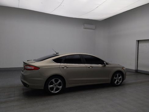 Used 2015 Ford Fusion SE w/ Equipment Group 201A image 10