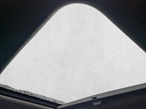 Used 2021 GMC Acadia AT4 w/ Preferred Package image 21