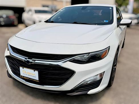 Used 2020 Chevrolet Malibu RS w/ LPO, Convenience Package 1 FWD image 2