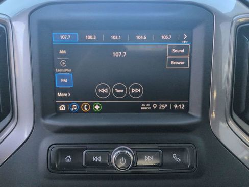 Used 2022 Chevrolet Silverado 1500 Custom image 13