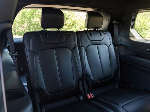 New 2025 Jeep Grand Cherokee L Limited w/ Trailer Tow Package image 13