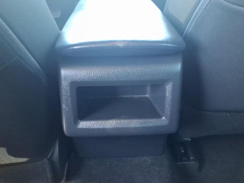 Used 2019 Toyota Camry LE FWD image 18