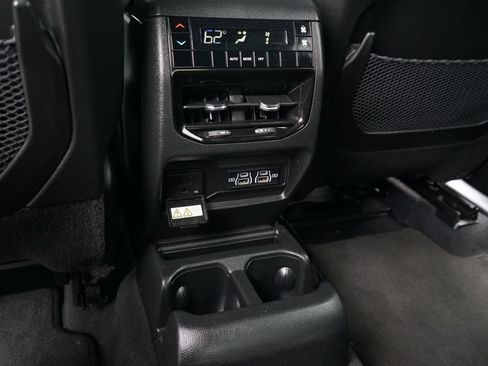 Used 2023 Jeep Grand Cherokee L Laredo AWD/4WD image 12