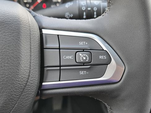 New 2025 Jeep Compass Latitude w/ Altitude Special Edition image 16