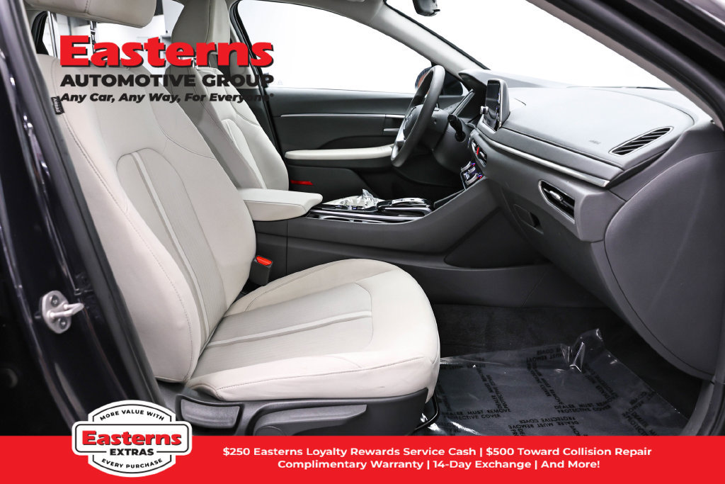 Used 2023 Hyundai Sonata SEL FWD image 25