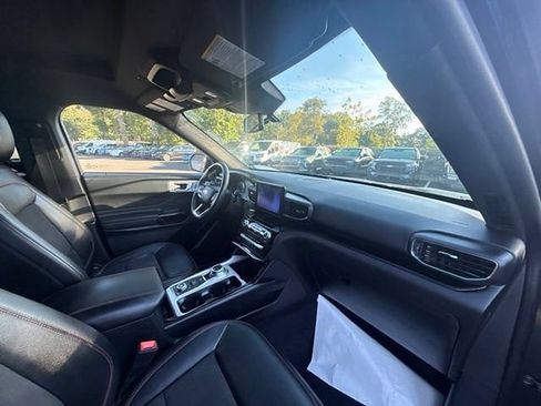 Certified 2023 Ford Explorer ST-Line w/ Class IV Trailer Tow Package AWD/4WD image 11