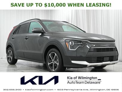 New 2025 Kia Niro EX w/ EX Cold Weather Package