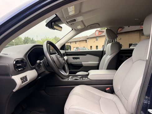 Used 2023 Honda Pilot EX-L image 14