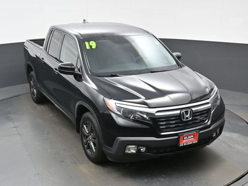 Used 2019 Honda Ridgeline Sport image 38