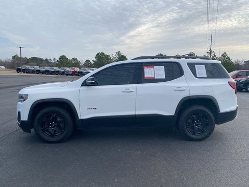 Used 2023 GMC Acadia AT4 w/ Technology Package image 3