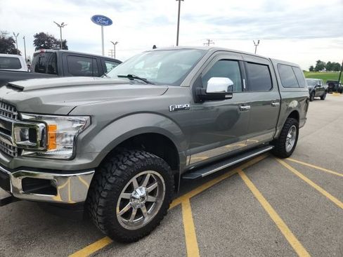 Used 2019 Ford F150 XLT w/ Equipment Group 302A Luxury AWD/4WD image 12