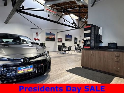 Used 2025 Toyota bZ4X FWD w/ Weather Package image 29