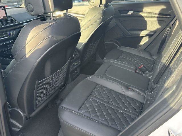 Used 2023 Audi SQ5 Premium Plus w/ Premium Plus Package AWD/4WD image 13
