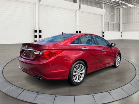 Used 2011 Hyundai Sonata SE FWD image 3