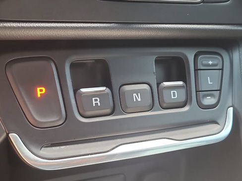 Used 2020 GMC Terrain Denali w/ Denali Premium Package FWD image 25