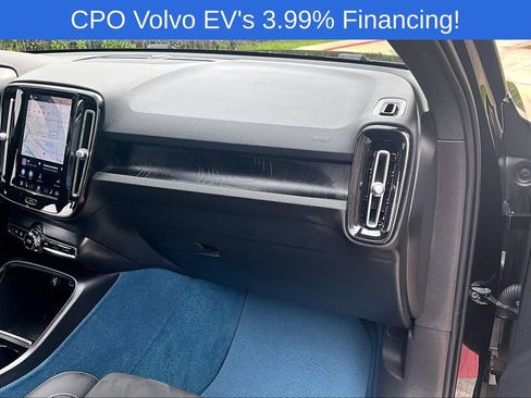 Used 2023 Volvo XC40 Recharge Plus AWD/4WD image 21