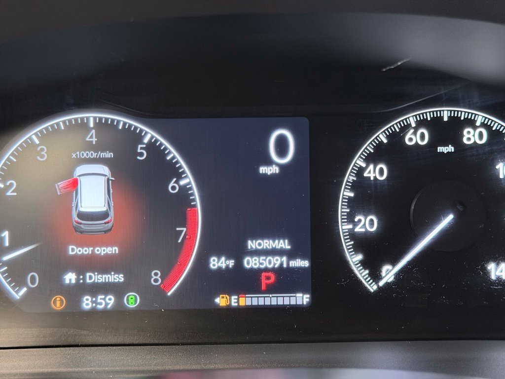 Used 2025 Honda Pilot Touring image 48