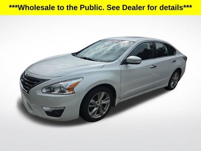 Used 2014 Nissan Altima 2.5 SL w/ Technology Package