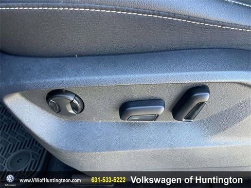 Certified 2023 Volkswagen Atlas SE w/ Panoramic Sunroof Package image 15