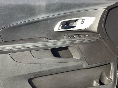Used 2014 Chevrolet Equinox LS image 12