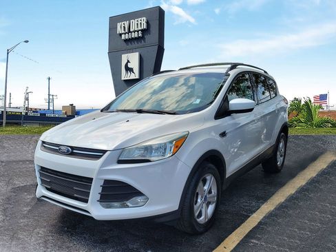 Used 2013 Ford Escape SE AWD/4WD image 1